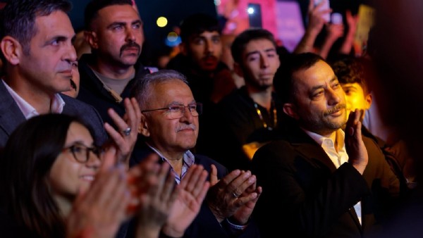 KAYSERİ BELEDİYE BAŞKANI BÜYÜKKILIÇ’TAN BAKAN ERSOY’A “KAYSERİ KÜLTÜR YOLU FESTİVALİ” TEŞEKKÜRÜ
